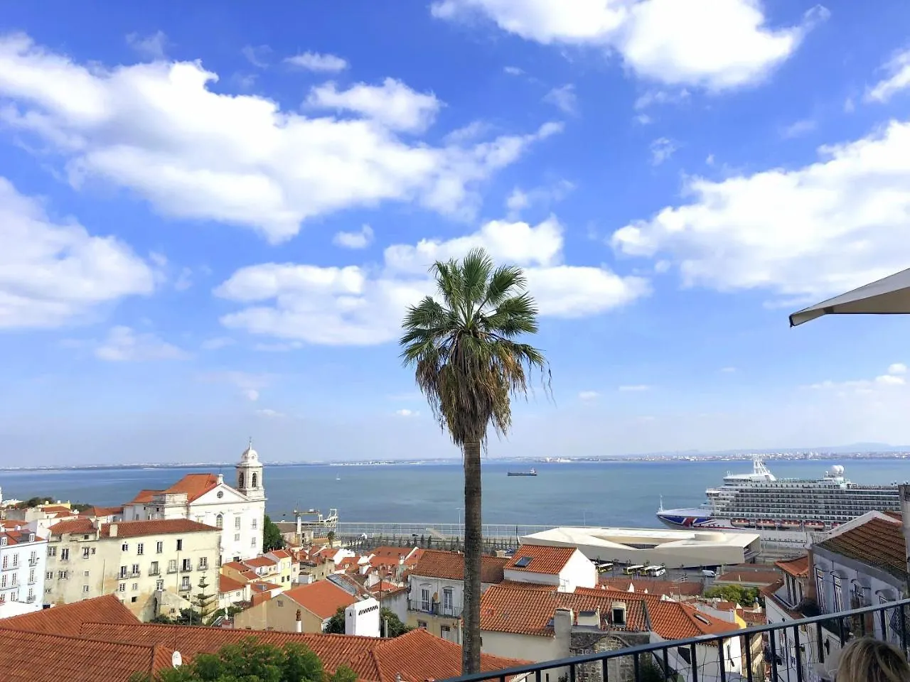 Alfama Daire Lisboa Portekiz